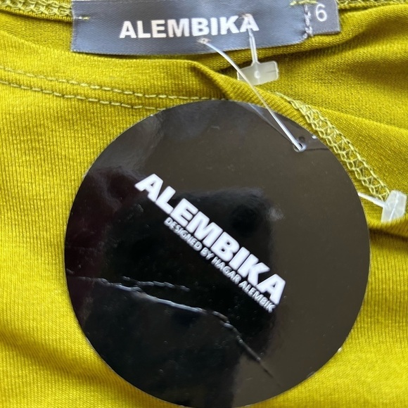 Alembika Mustard color uneven Oversize top sz 6. NWT AS IS - Picture 4 of 9